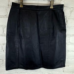Crazy Horse by Liz Claiborne Black Leather Lined Mini Skirt Women’s Size 12P